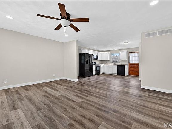 5th image of 507 W 4th St