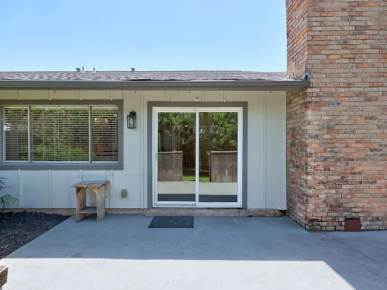 9445 Singing Quail Dr — Photo 22