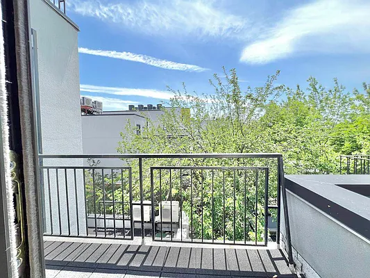 Rented by Doorway NYC, LLC | media 6