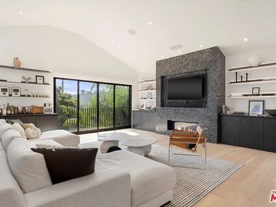 627 Sunset Ave, Venice, CA, 90291