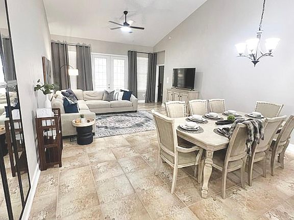 4th image of 1554 Harbor Club Dr