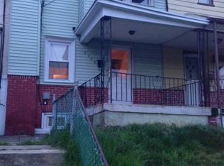 7125 Clover Ln, Upper Darby, PA 19082