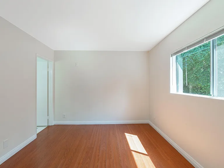Unit 12: master bedroom