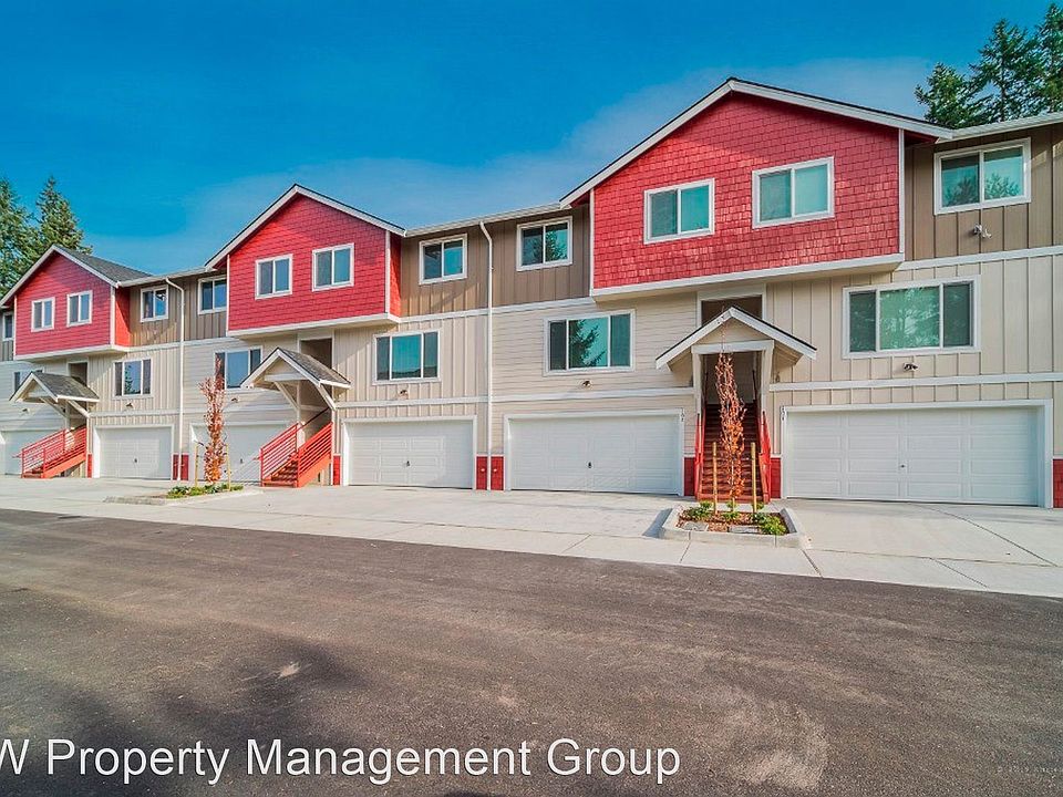 1st image of 4305 113th Pl NE Unit 104