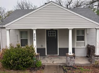 205 E Farmer St, Ozark, MO 65721