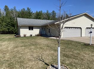 120 Elizabeth Ln, Chetek, WI 54728