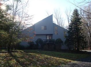 43 Granite Dr, Wilton, CT 06897