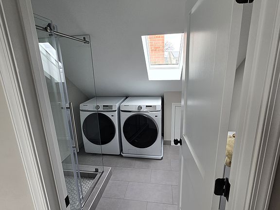 5th image of 2605 N Pershing Dr APT 2