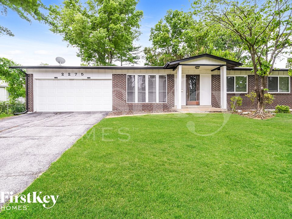 1st image of 2275 Glenoro Dr