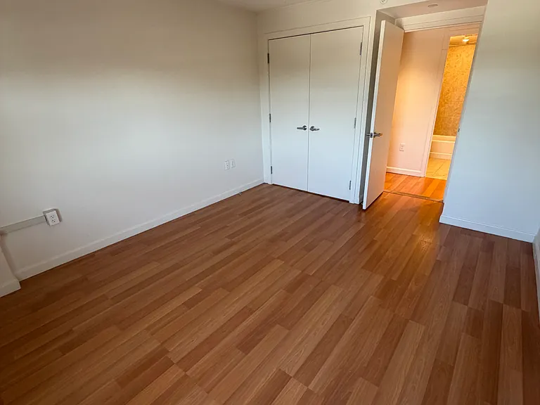 296 Harvard St #6 — Photo 12