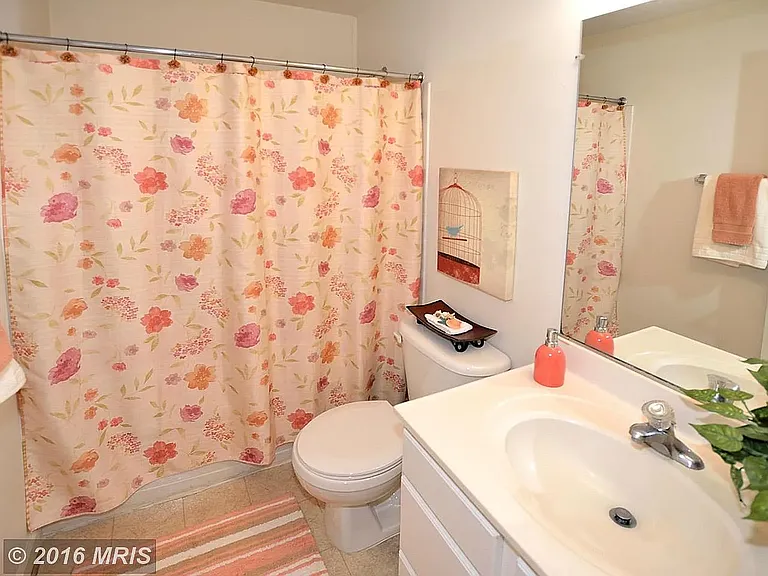 8023 Duck Pond Ter — Photo 22