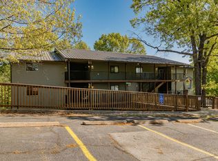 239 Notch Ln APT 2, Reeds Spring, MO 65737