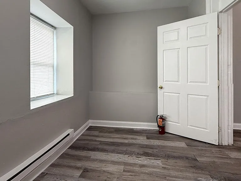 5701 West Girard Avenue — Photo 9