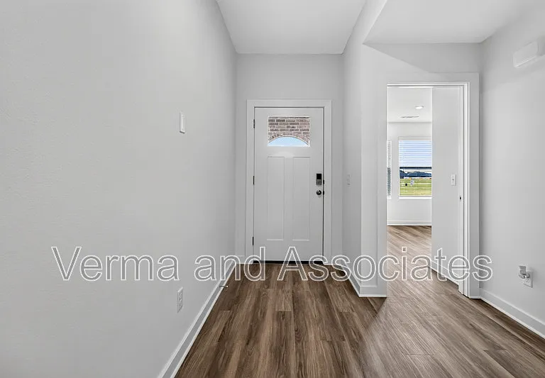 4771 W Folsom St — Photo 23