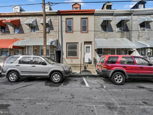 1014 Moss St, Reading, PA 19604