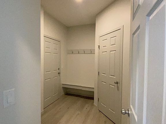 5th image of 2423 194th St NW
