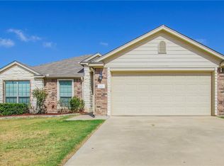 420 Prairie Lark Dr, Temple, TX 76502