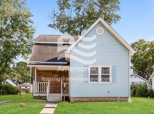 417 W 6th St, Greenfield, IN 46140