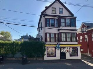 114 Primrose St, Haverhill, MA 01830