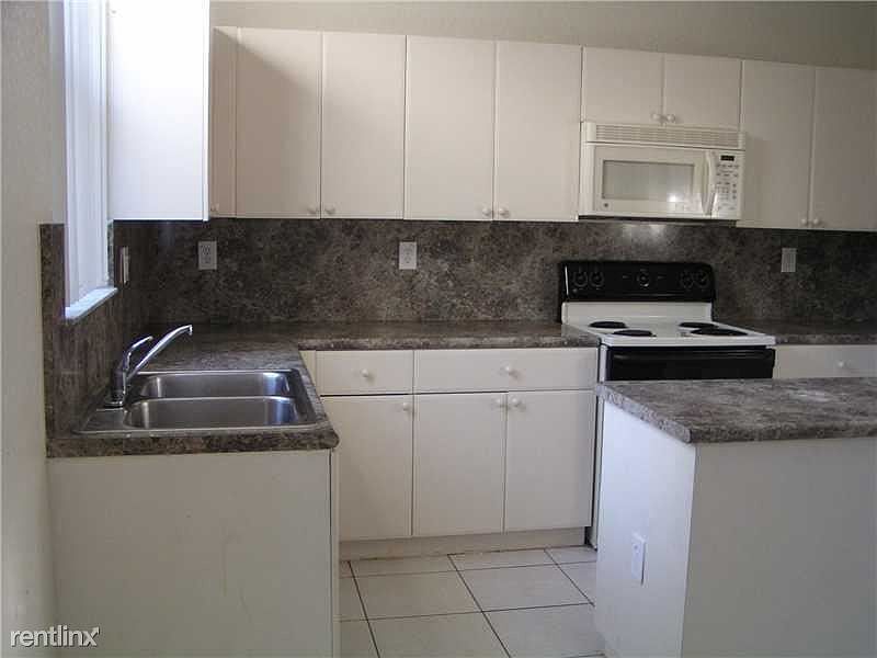 1906 Shoma Drive 2