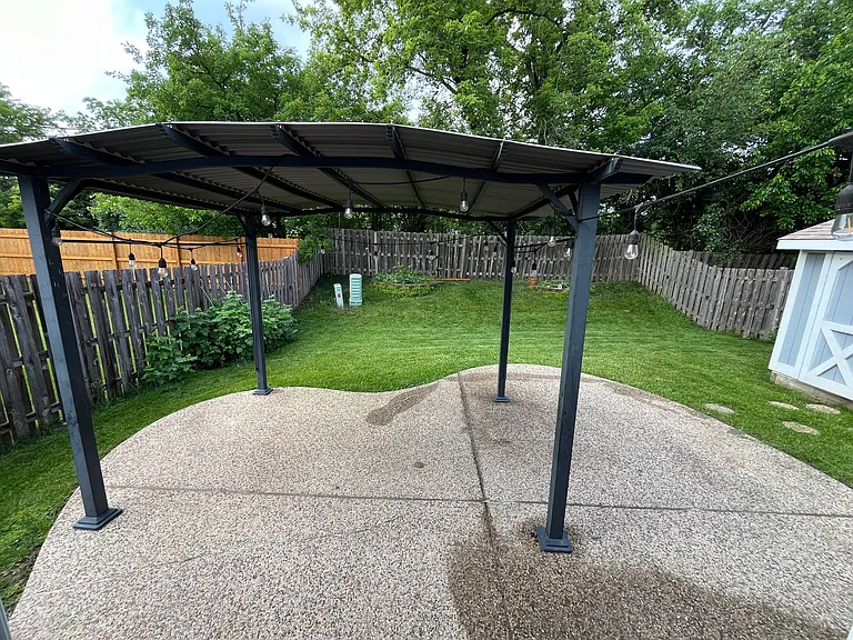 roofed pergola