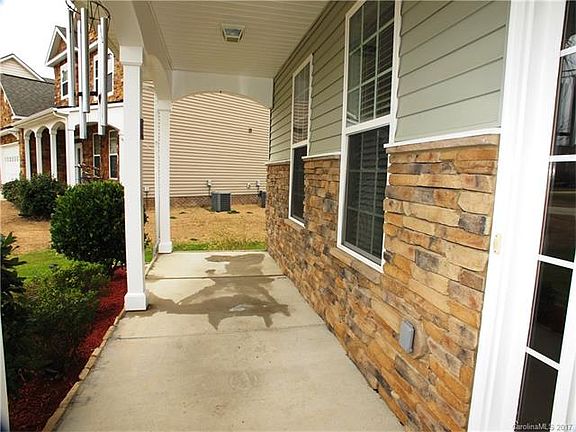 3rd image of 4538 Chestwood Ct