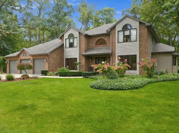 53071 Monterey Dr, Bristol, IN 46507