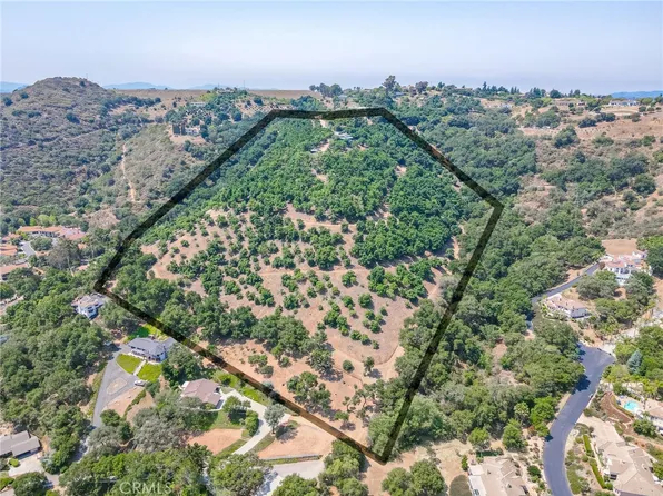 2125 Puerto Del Mundo, Fallbrook, CA 92028