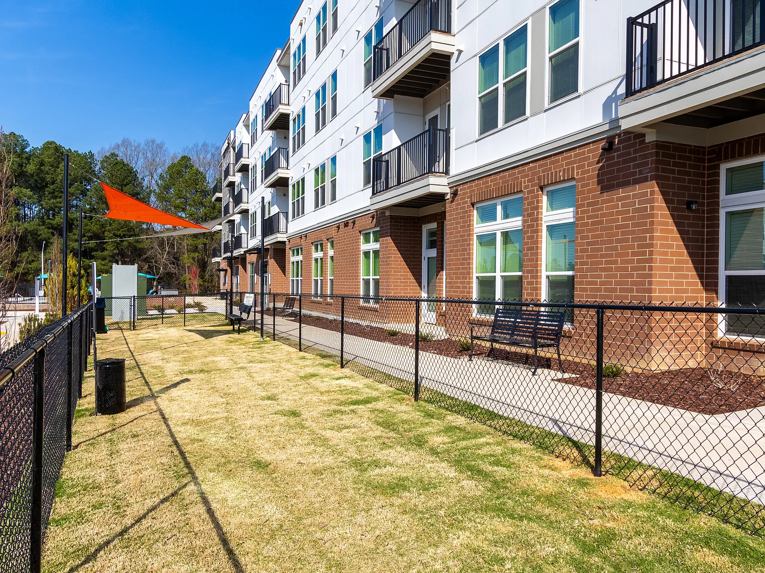 Altitude Raleigh Apartments — Photo 4