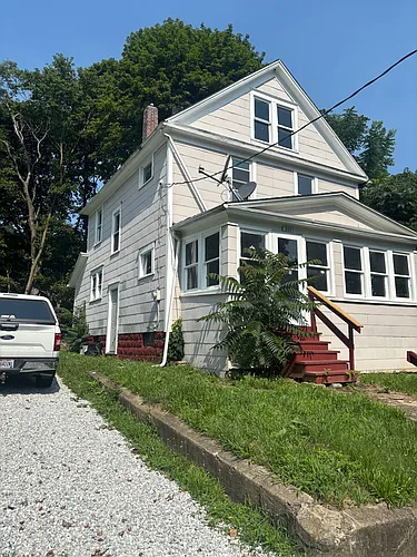 344 Fuller St Photo 1