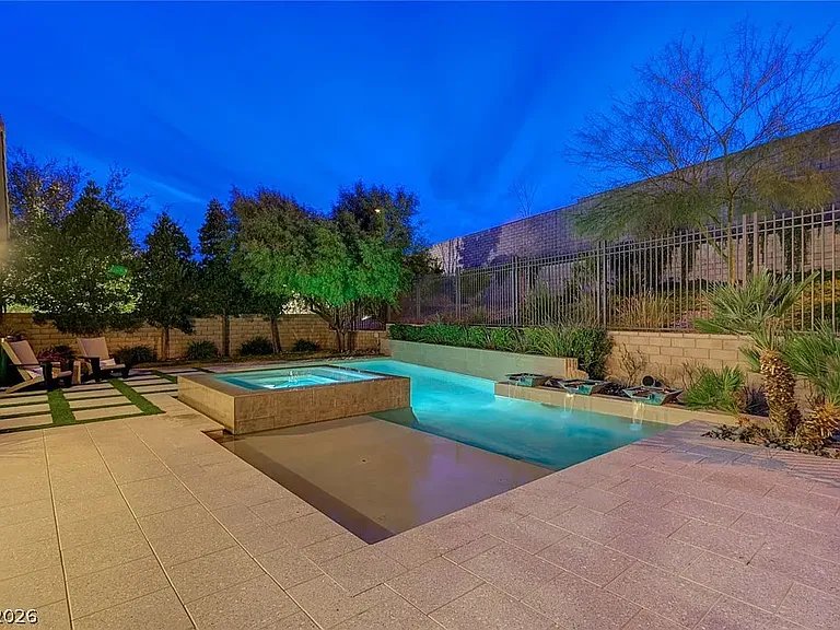 81 Navarra Canyon Ct — Photo 64