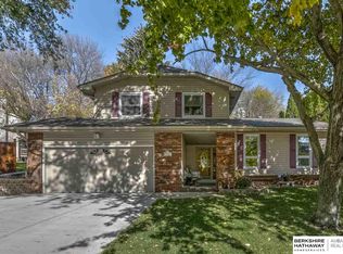1714 Childs Rd E #E, Bellevue, NE 68005