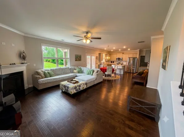 1493 Harlequin Way, Stockbridge, GA 30281