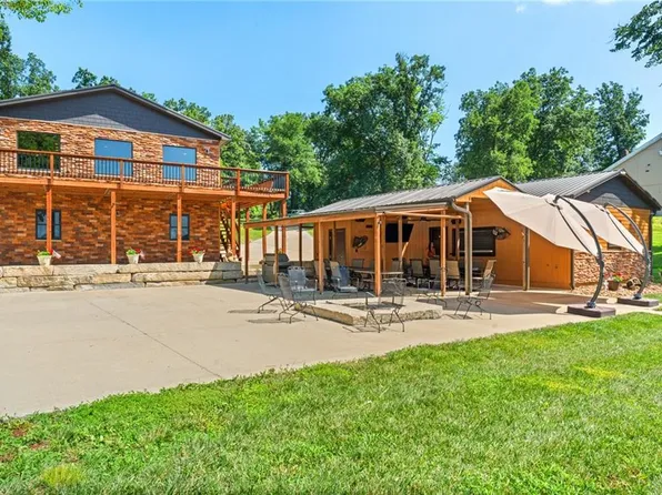588 Lake Viking Ter, Gallatin, MO 64640