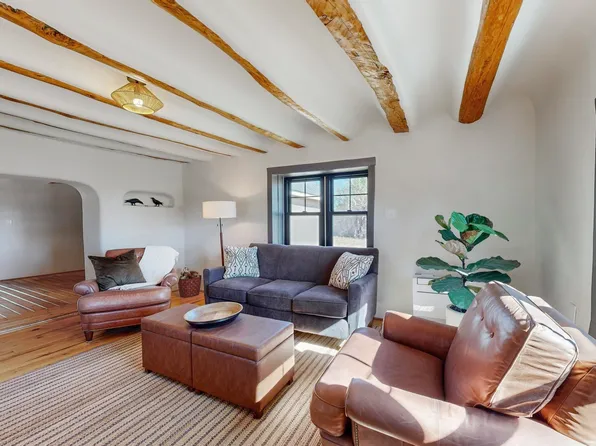 54 County Road B40a, Ribera, NM 87560