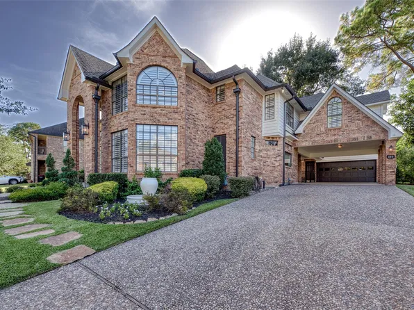 240 Edgewood Dr, Montgomery, TX 77356