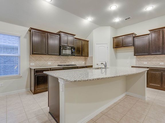 5th image of 1605 Bald Eagle Dr