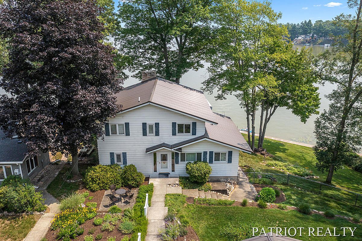 1149 E Hess Lake Dr, Grant, MI 49327 Zillow