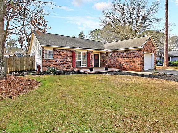 3rd image of 8475 William Moultrie Dr