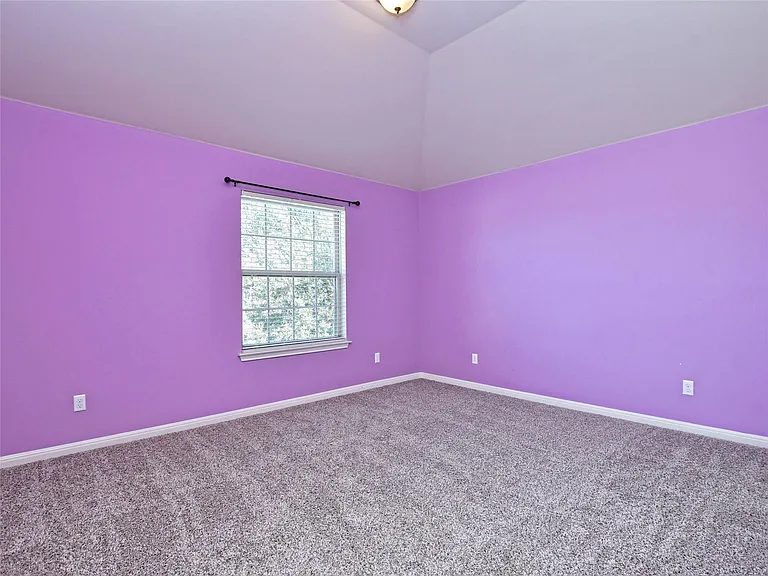 15205 Joseph Dr — Photo 25