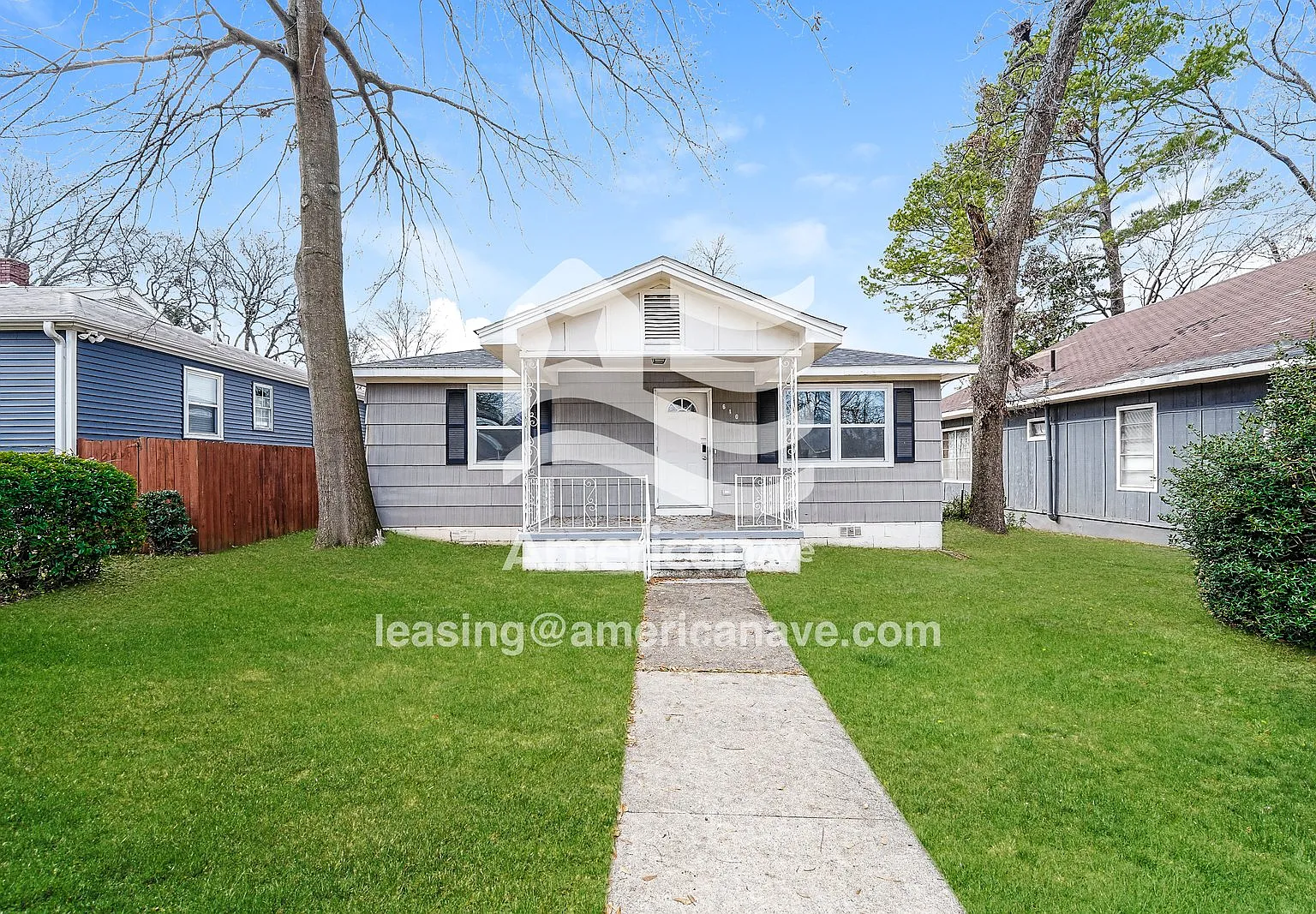 3 bed, 1.0 bath, 963 sqft, $1,382 — Photo 1