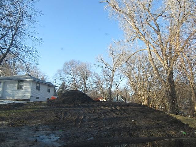 1st image of 155 Wheelock Pkwy E