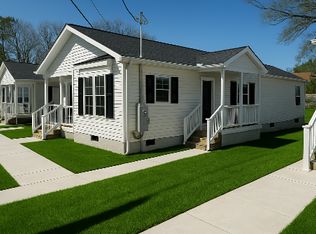 712 Wesley St, Petersburg, VA 23803