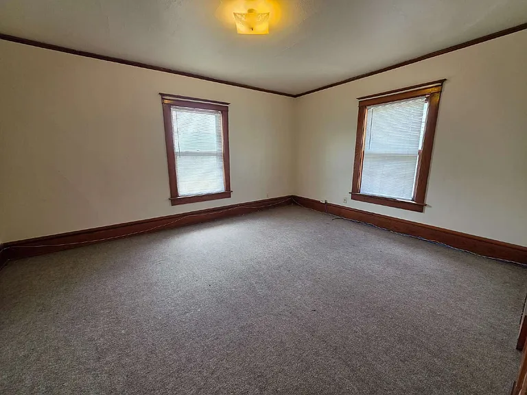 446 Lake St — Photo 19