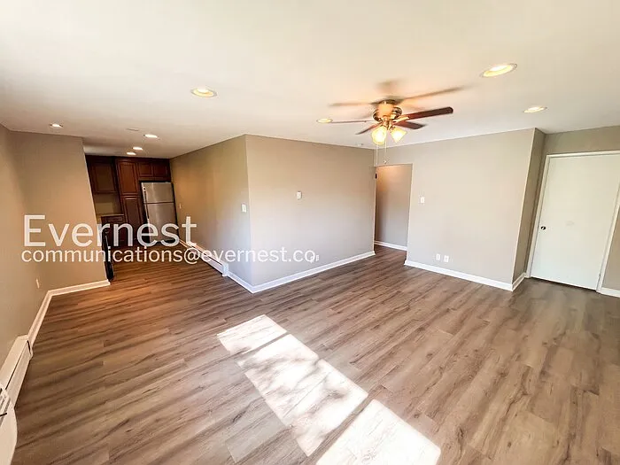 1243 N Washington St #402 — Photo 7