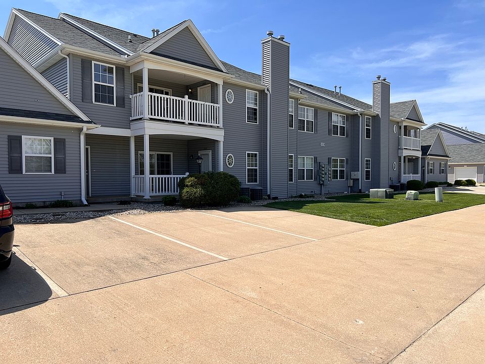 2nd image of 3038 E Stillwater Lndg #204