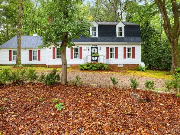 600 Candlewood Ln, Sandston, VA 23150