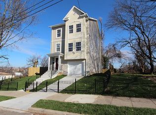 617 47th St NE, Washington, DC