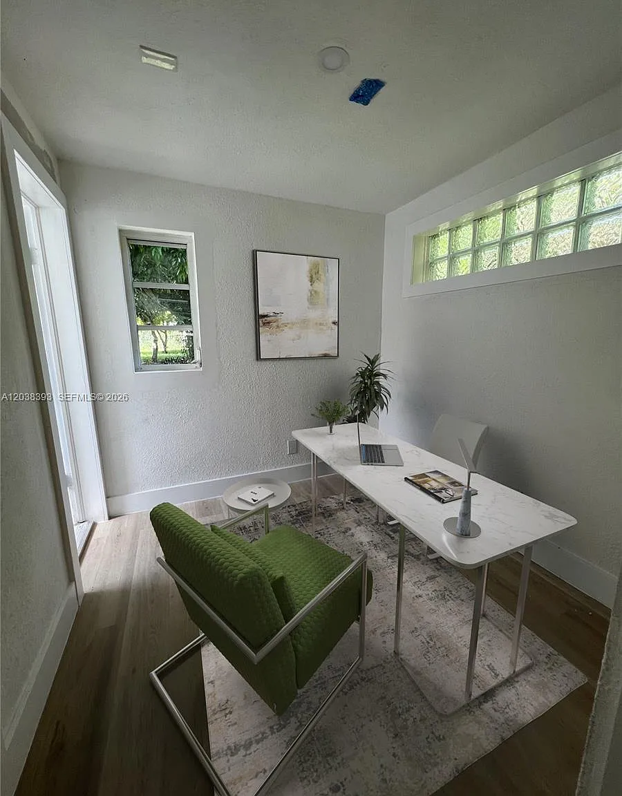 Unplatted — Photo 1