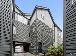 2127 N 113th St #A, Seattle, WA 98133